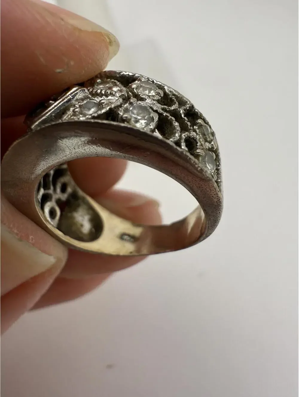 Vintage Silver  Decorative Ring with Clear Stones Size 5.75